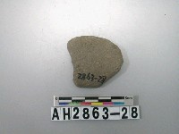 藏品(灰色細砂素面陶片)的圖片